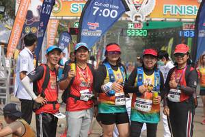 BIB: 700, 1015, 103, 4126, 41473
                            <button type="button" onclick="openModal(8252517)" class="btn btn-primary btn-sm float-right btn-popup" data-toggle="modal" data-target=".modal-high-quality">
                        <i class="fas fa-shopping-cart"></i> Add to Cart
                    </button>
                                            <button type="button" onclick="isThisMe(8252517, true)" class="btn btn-success btn-sm float-right btn-popup btn-isme hidden" data-toggle="tooltip" data-placement="bottom" title="นี่คือรูปของคุณใช่ไหม คลิกที่นี่เพื่อเอาเข้าอัลบั้ม">
                        <i class="fas fa-plus"></i> Add to album
                    </button>
                    <button type="button" onclick="isThisMe(8252517, false)" class="btn btn-warning btn-sm float-right btn-popup btn-isnotme hidden">
                        <i class="fas fa-ban"></i> Remove from album
                    </button>